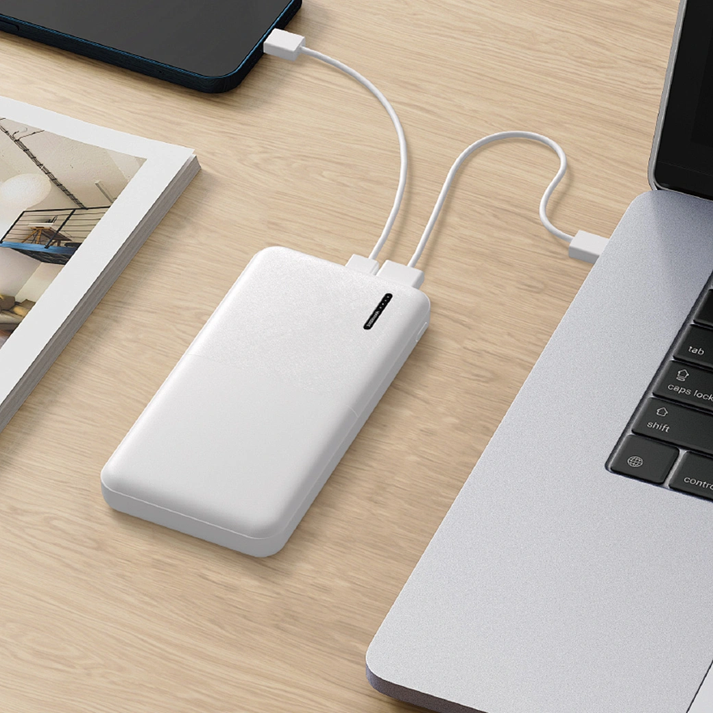 Front view of WiWU Wi-P067 Speedy Series portable charger - Power Bank Sri Lanka